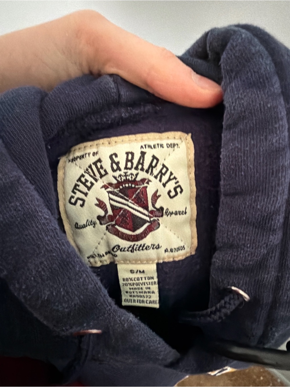 Men Sweater Subcategory - Picture 2 of 2